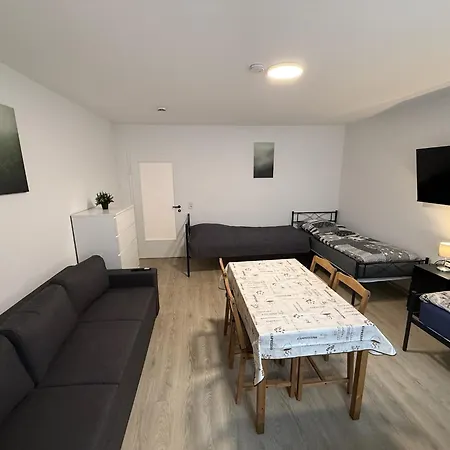 The Centre Collection - 4 For Up To 39 Guests *