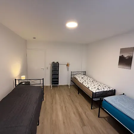The Centre Collection - 4 For Up To 39 Guests