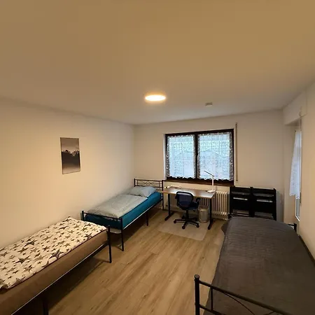 The Centre Collection - 4 For Up To 39 Guests Appartamento