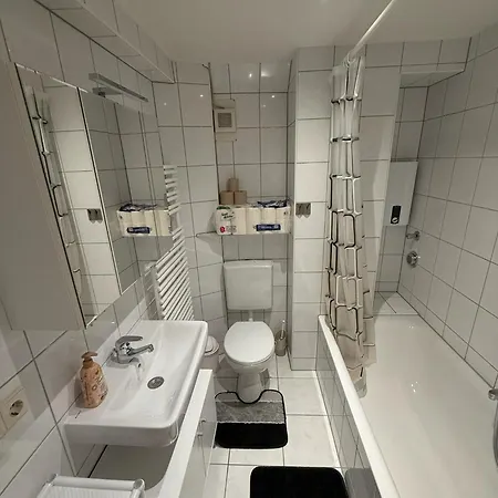 The Centre Collection - 4 For Up To 39 Guests Appartamento Karlsruhe